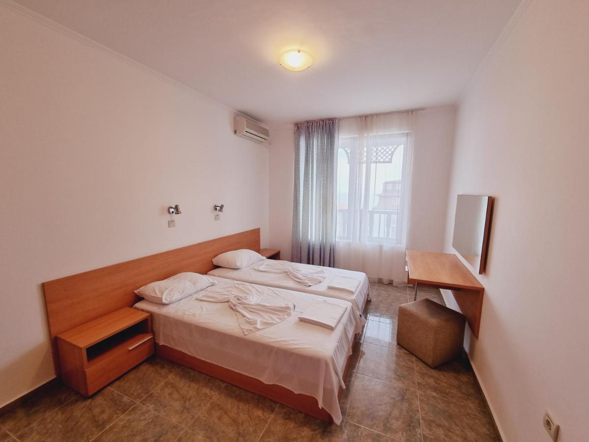Aparthotel WATERMILL Apart Complex à Sveti Vlas Extérieur photo