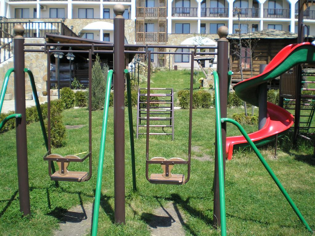 Aparthotel WATERMILL Apart Complex à Sveti Vlas Extérieur photo