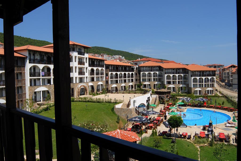 Aparthotel WATERMILL Apart Complex à Sveti Vlas Extérieur photo